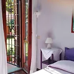 Al Giardino Di Alice לינה וארוחת בוקר