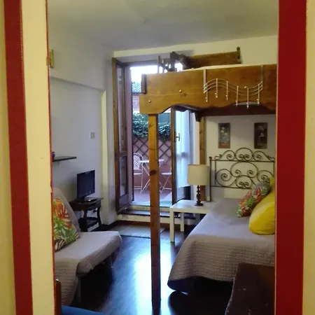 Al Giardino Di Alice 4* Перуджа