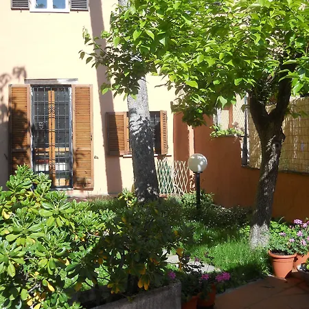 Al Giardino Di Alice 4* Перуджа