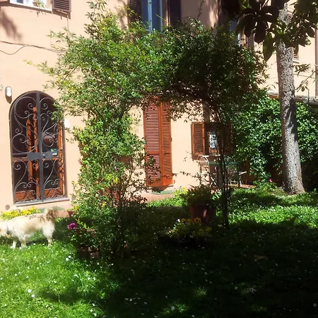 Bed and Breakfast Al Giardino Di Alice 4*