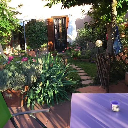 Bed and Breakfast Al Giardino Di Alice 4*
