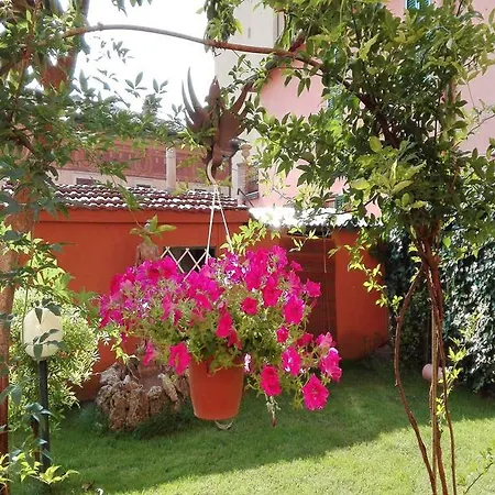 Bed & Breakfast Al Giardino Di Alice 2*