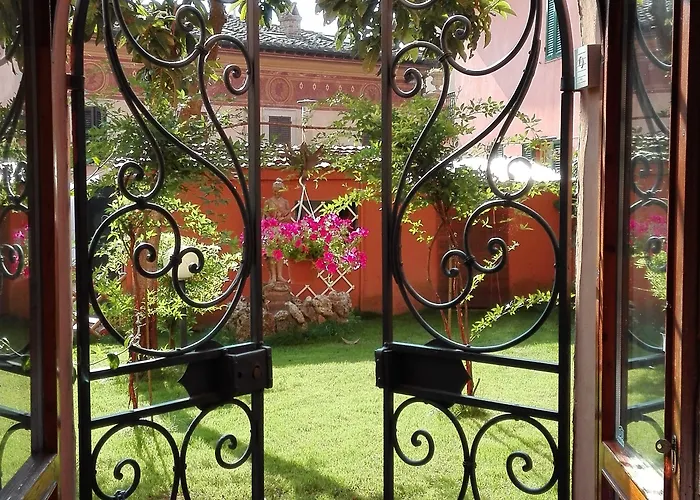 Al Giardino Di Alice فندق مبيت وإفطار 4*