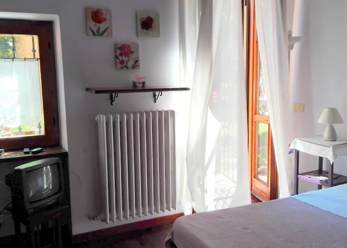 فندق مبيت وإفطار Al Giardino Di Alice 4*