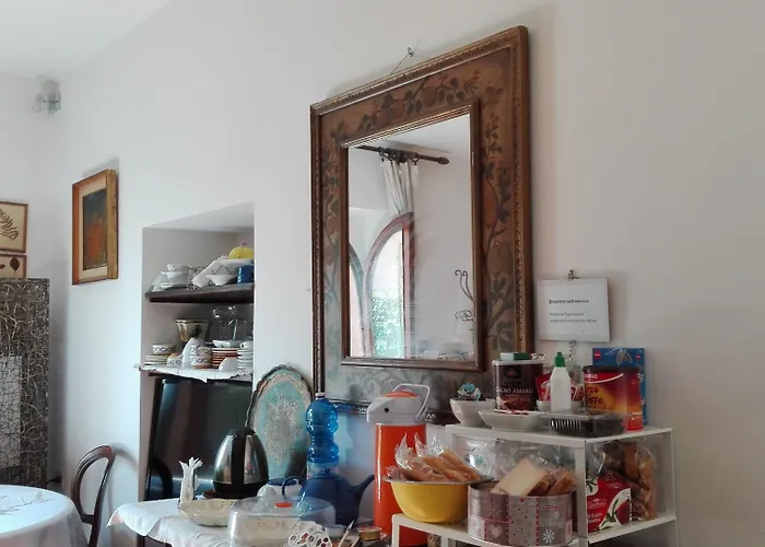 فندق مبيت وإفطار Al Giardino Di Alice بيرودجا