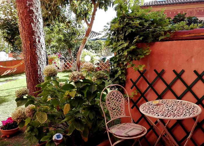 فندق مبيت وإفطار Al Giardino Di Alice 4*