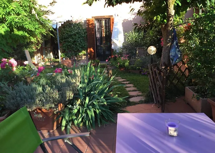 فندق مبيت وإفطار Al Giardino Di Alice 4*