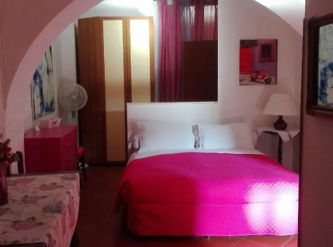 Al Giardino Di Alice Bed & Breakfast